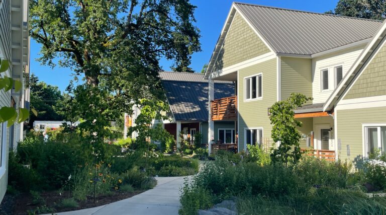 Townhomes Near Me: Complete Guide to Modern Living and Local Options